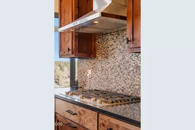 17771 Warrin Road, Sisters, OR 97759 - Photo 19