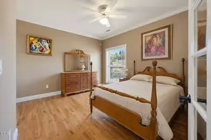 3409 Creek View Dr, Medford, OR 97504 - Photo 17