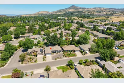 3409 Creek View Drive, Medford, OR 97504 - Photo 43