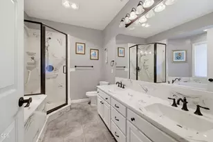 3409 Creek View Dr, Medford, OR 97504 - Photo 29
