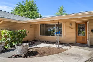 1467 Bluebonnet Ave, Medford, OR 97504 - Photo 5