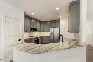 1641 W Hill Ave, Sisters, OR 97759 - Photo 11