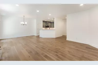1641 W Hill Avenue, Sisters, OR 97759 - Photo 7