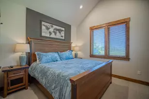56964 Dancing Rock Loop, Bend, OR 97707 - Photo 13