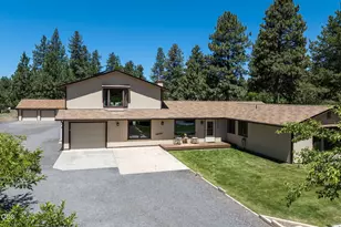 19572 Apache Rd, Bend, OR 97702 - Photo 59