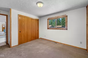 19572 Apache Rd, Bend, OR 97702 - Photo 23