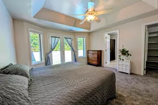 2749 Brookside Dr, Medford, OR 97504 - Photo 11