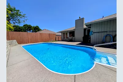 2749 Brookside Drive, Medford, OR 97504 - Photo 23