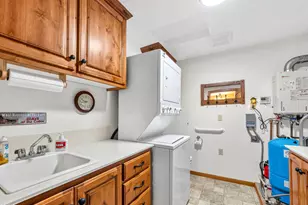 27458 Rocky Point Rd, Klamath Falls, OR 97601 - Photo 9