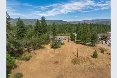 33105 Redwood Highway, O'Brien, OR 97534 - Photo 9