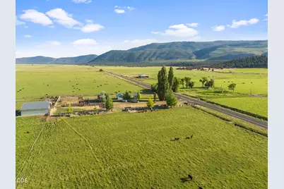 15655 W Langell Valley Road, Bonanza, OR 97623 - Photo 9