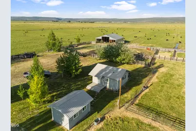 15655 W Langell Valley Road, Bonanza, OR 97623 - Photo 7