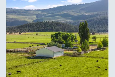 15655 W Langell Valley Road, Bonanza, OR 97623 - Photo 5