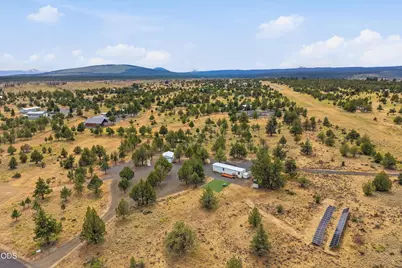 13005 SW Airstrip Lane, Culver, OR 97734 - Photo 3