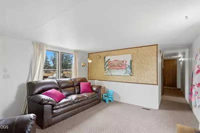 13005 SW Airstrip Lane, Culver, OR 97734 - Photo 11