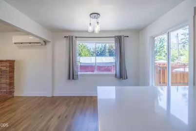 1224 SW Oak Street, Grants Pass, OR 97526 - Photo 13