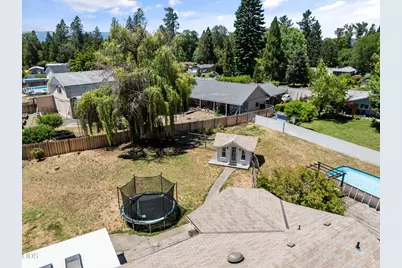 155 Westwood Drive, Grants Pass, OR 97527 - Photo 35