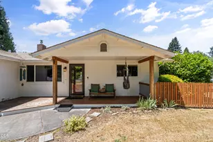 155 Westwood Dr, Grants Pass, OR 97527 - Photo 11