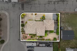 1449 Ben Aire Cir, Grants Pass, OR 97527 - Photo 43