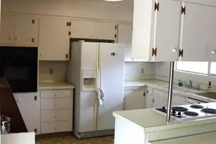 711 SW Rogue River Ave, Grants Pass, OR 97526 - Photo 17