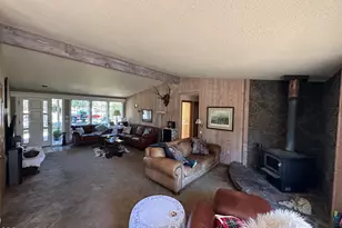 23348 Chisholm Trail, Bend, OR 97702 - Photo 7