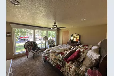 23348 Chisholm Trail, Bend, OR 97702 - Photo 15