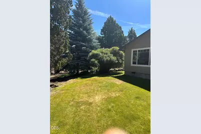 23348 Chisholm Trail, Bend, OR 97702 - Photo 5