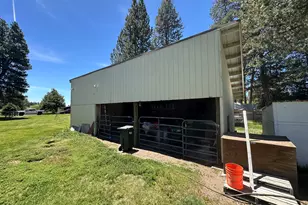 17299 White Oak Pl, Bend, OR 97707 - Photo 41