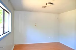 322 SE L St, Grants Pass, OR 97526 - Photo 9