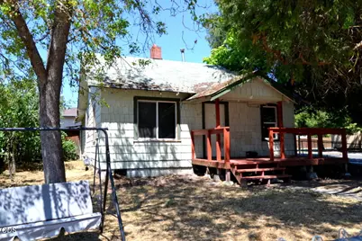 322 SE L Street, Grants Pass, OR 97526 - Photo 1