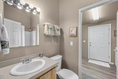 67183 Harrington Loop Road, Bend, OR 97703 - Photo 31