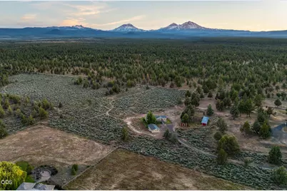 67183 Harrington Loop Road, Bend, OR 97703 - Photo 59