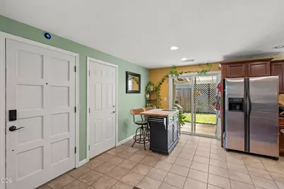 1486 Lawnridge Street, Medford, OR 97504 - Photo 5