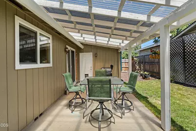 1486 Lawnridge Street, Medford, OR 97504 - Photo 19