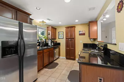 1486 Lawnridge Street, Medford, OR 97504 - Photo 7
