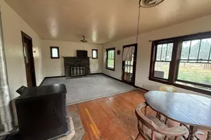 1929 NW Hill St, Bend, OR 97703 - Photo 11