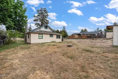 1929 NW Hill Street, Bend, OR 97703 - Photo 7