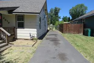 2619 Scott St, Klamath Falls, OR 97601 - Photo 3