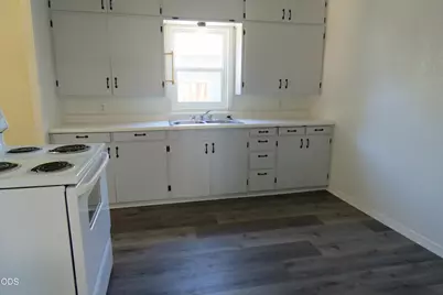 2619 Scott Street, Klamath Falls, OR 97601 - Photo 9