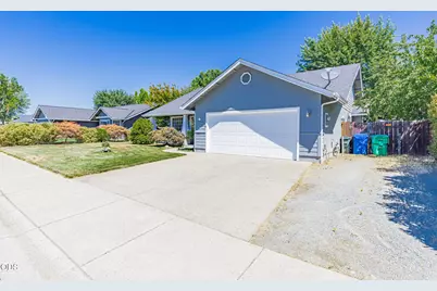 2948 Golden Aspen Drive, Grants Pass, OR 97527 - Photo 19