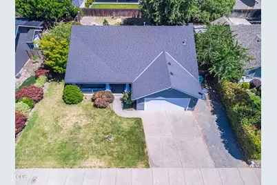 2948 Golden Aspen Drive, Grants Pass, OR 97527 - Photo 15