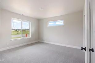 1172 NW Fairway Rd, Madras, OR 97741 - Photo 17