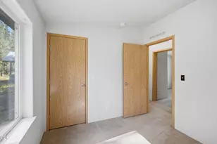 52425 Meadow Ln, La Pine, OR 97739 - Photo 17