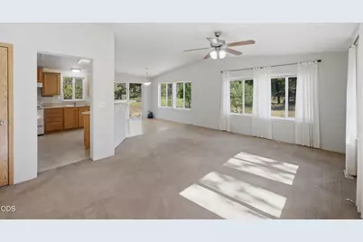 52425 Meadow Lane, La Pine, OR 97739 - Photo 13