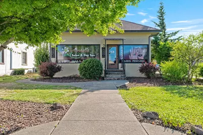 147 N Holly Street, Medford, OR 97501 - Photo 1