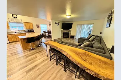 3028 SW Indian Place, Redmond, OR 97756 - Photo 11