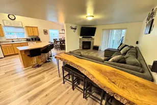 3028 SW Indian Pl, Redmond, OR 97756 - Photo 11