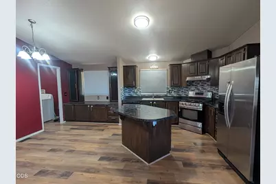 1737 Summers Lane, Klamath Falls, OR 97603 - Photo 17