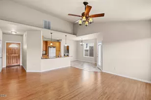 1351 Kime Dr, Medford, OR 97501 - Photo 7