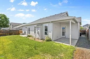 1351 Kime Dr, Medford, OR 97501 - Photo 17